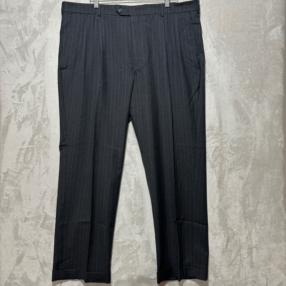 Stafford Performance Mens 42x30 Wool Pinstripe Pleated Dress Pants Charcoal Gray